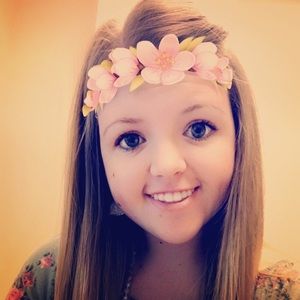 Meet your Posher, Hailey